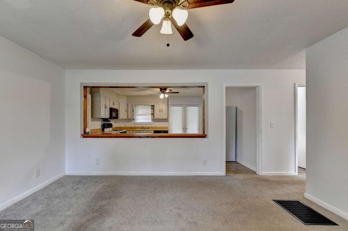 4921 Merlin Drive Property Photo 14