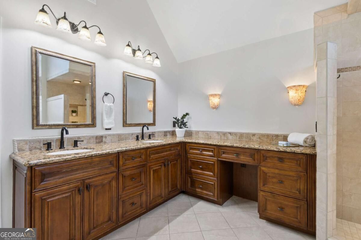 3807 Upland Drive Property Photo 30