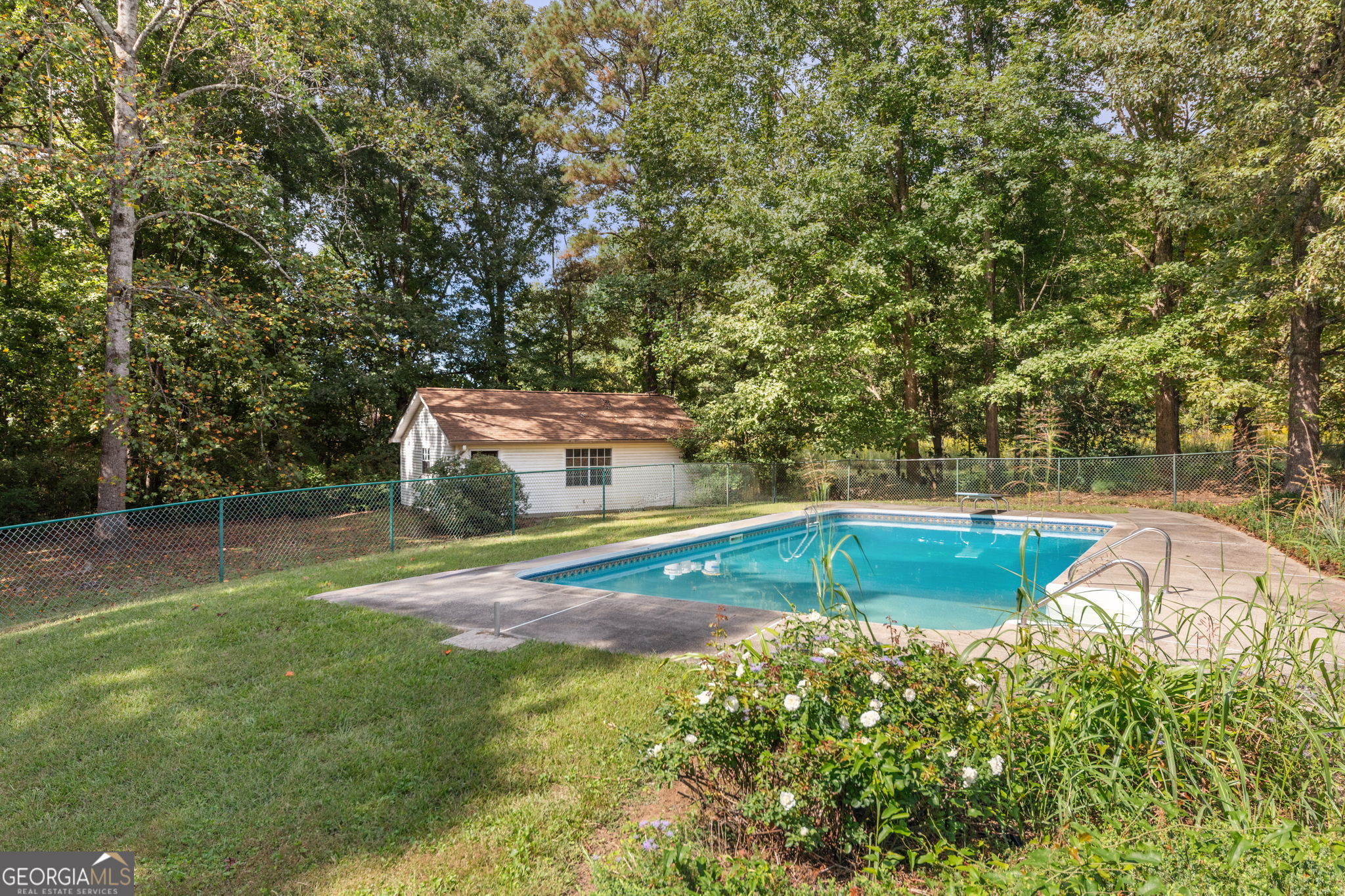 2570 Benton Drive Property Photo 36