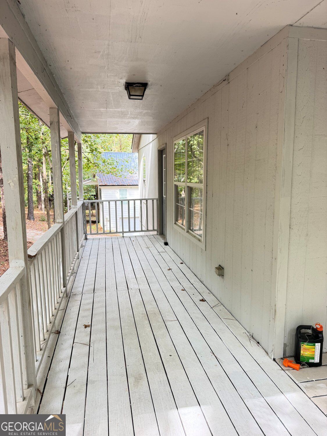 425 Falcon Circle Property Photo 3