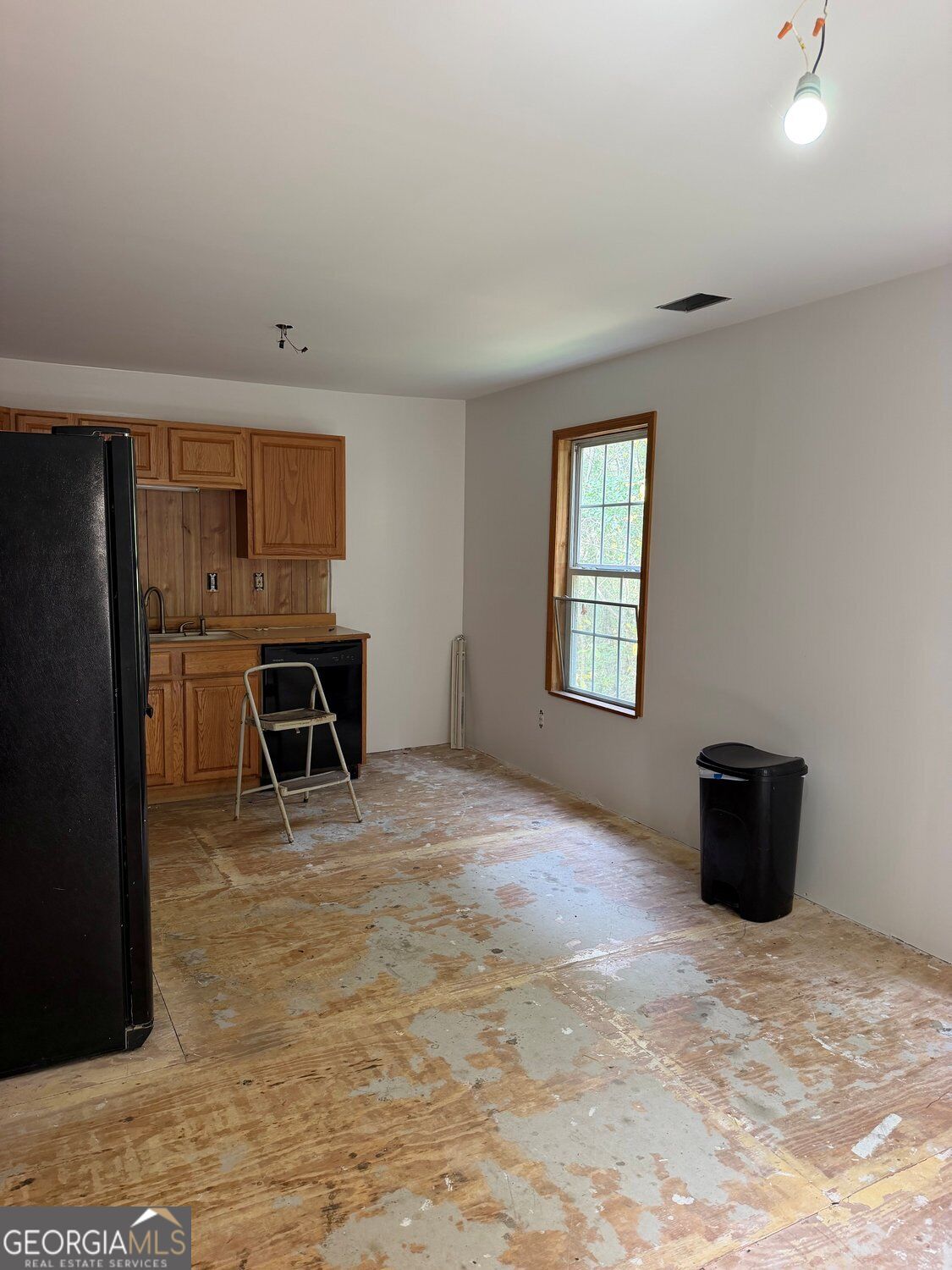 425 Falcon Circle Property Photo 7