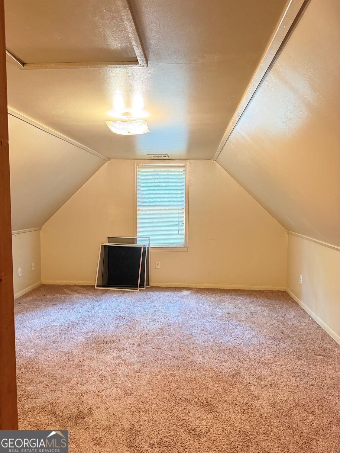 425 Falcon Circle Property Photo 13