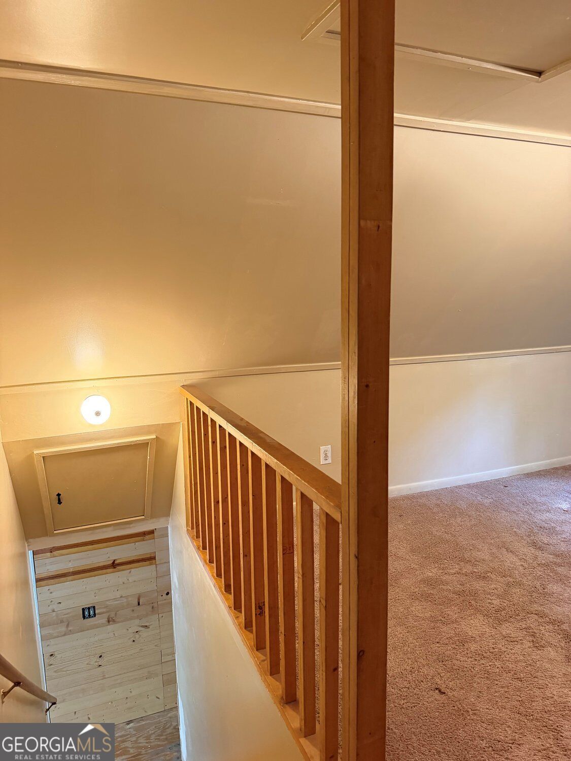 425 Falcon Circle Property Photo 15