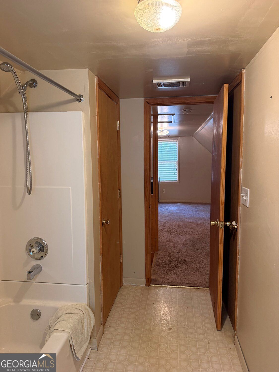 425 Falcon Circle Property Photo 17