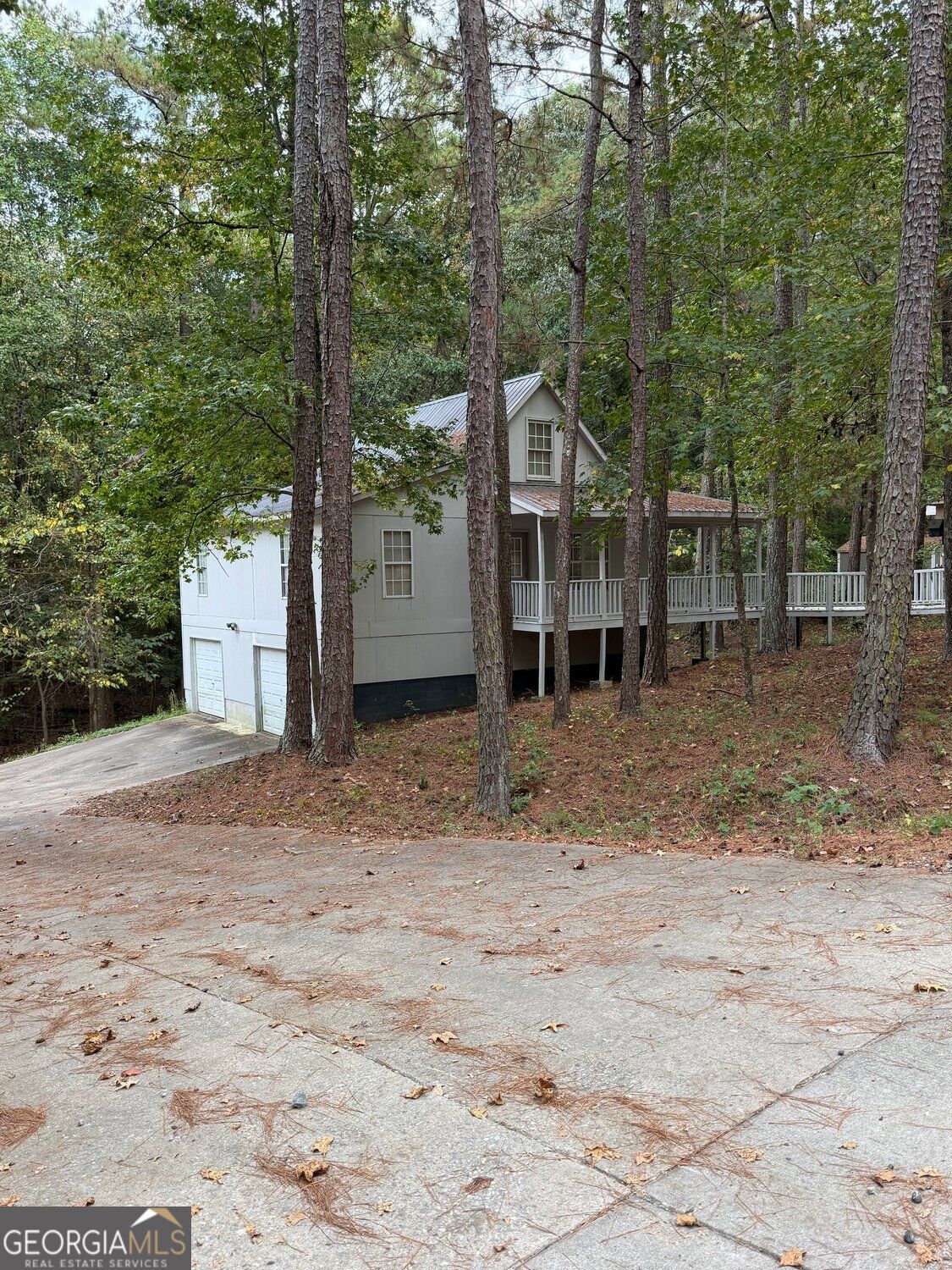 425 Falcon Circle Property Photo 23