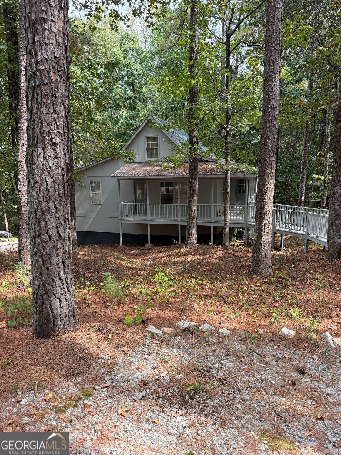 425 Falcon Circle Property Photo 27