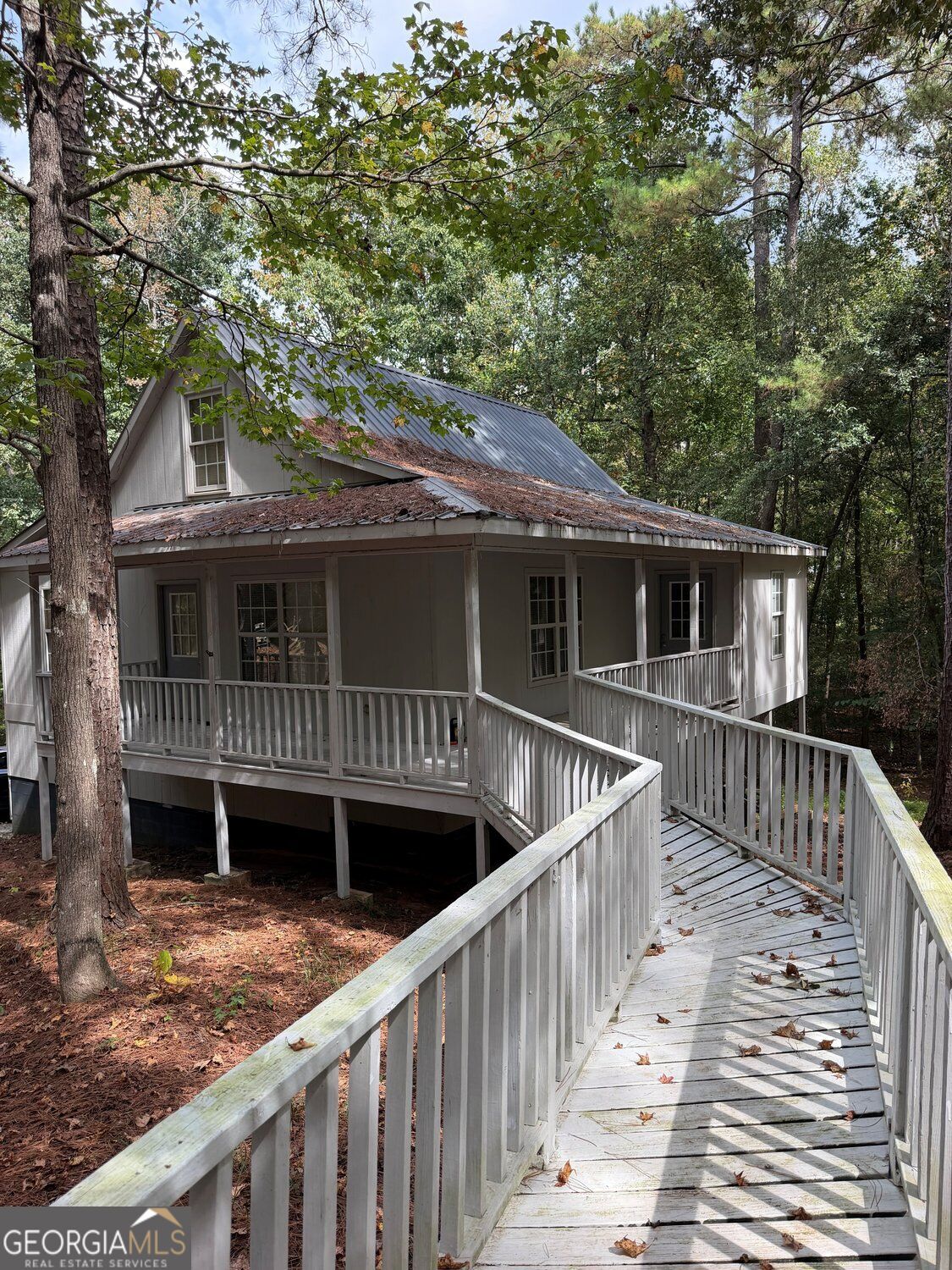 425 Falcon Circle Property Photo 28