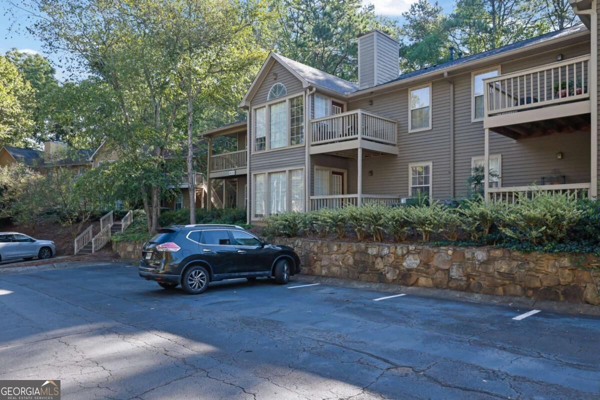 2401 Country Park Drive Se Property Photo 1