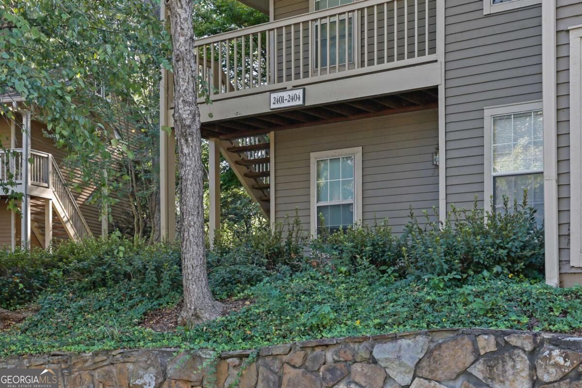 2401 Country Park Drive Se Property Photo 2