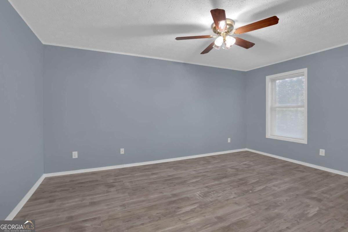 2401 Country Park Drive Se Property Photo 7