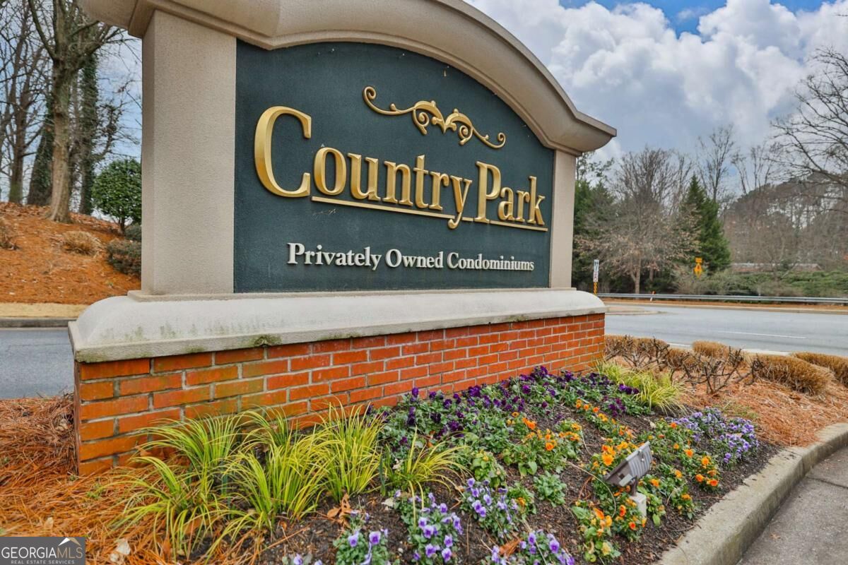 2401 Country Park Drive Se Property Photo 17