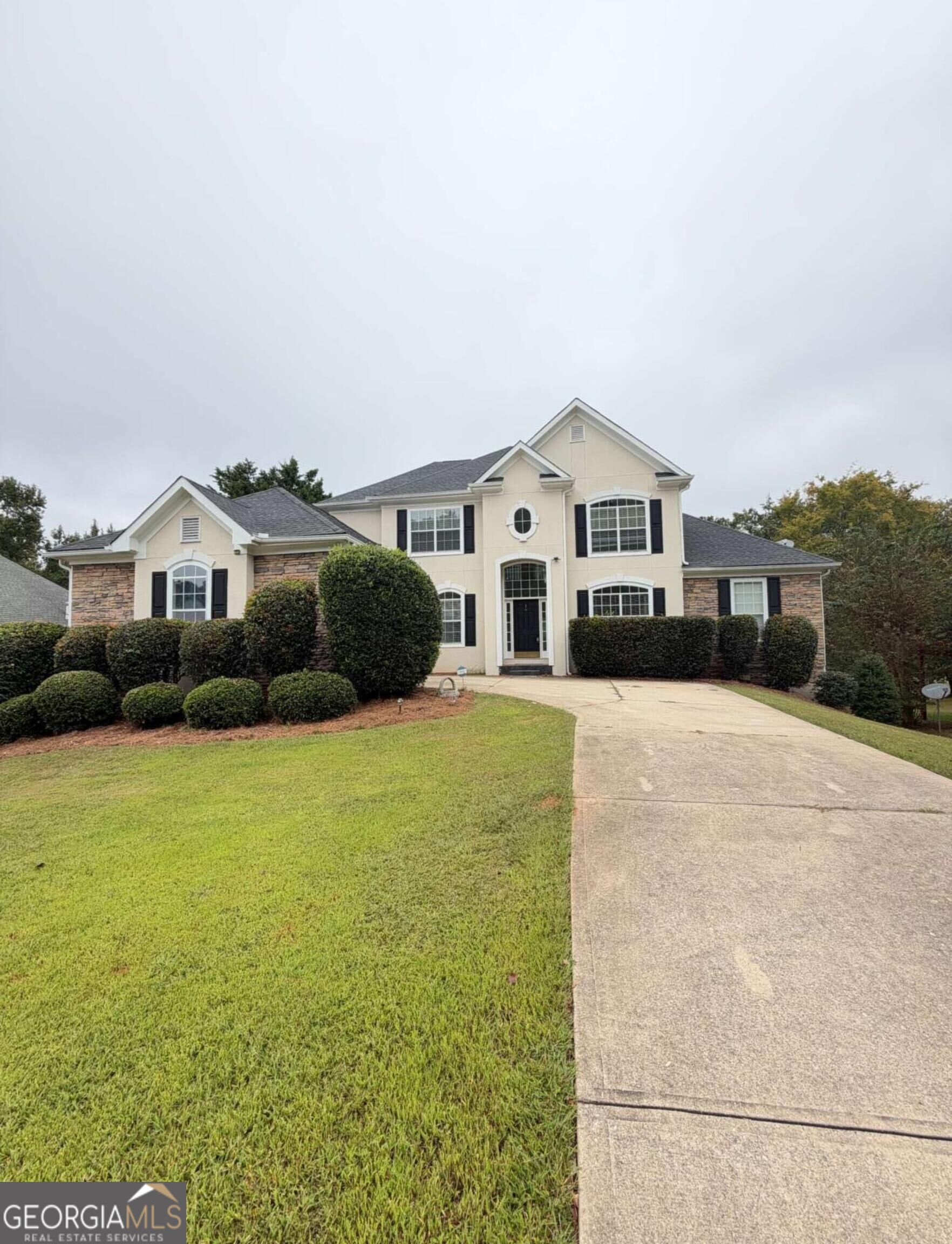 2588 Chipping Court Property Photo 1