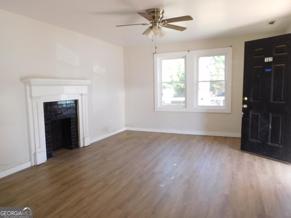 102 Hosea Street Sw Property Photo 3