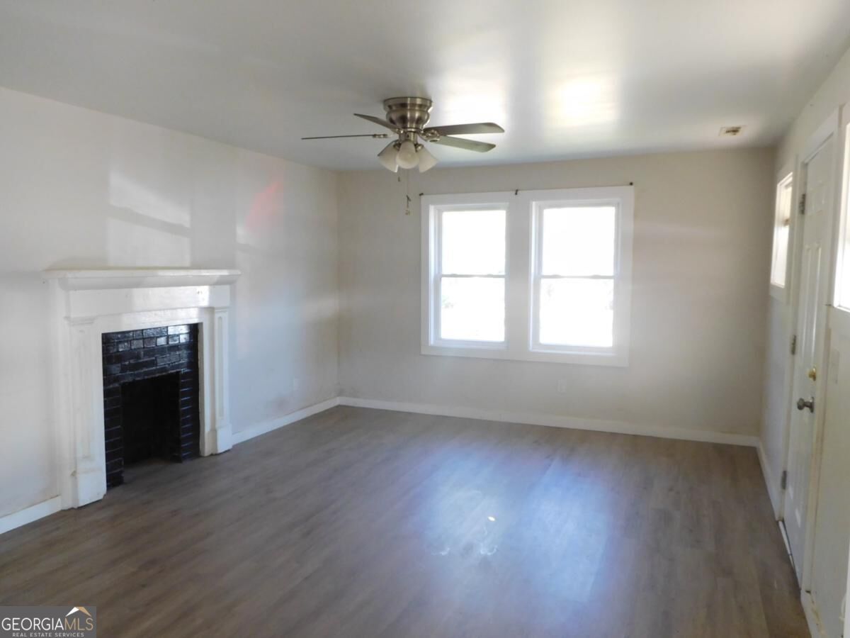 102 Hosea Street Sw Property Photo 4