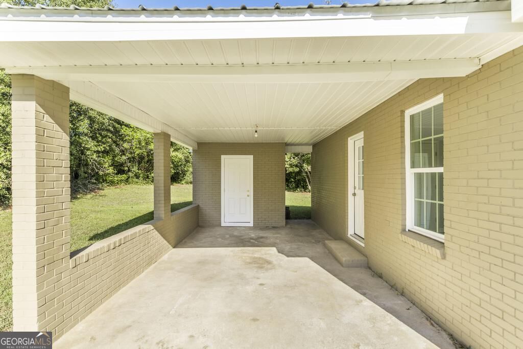 204 Thomas Street Property Photo 6