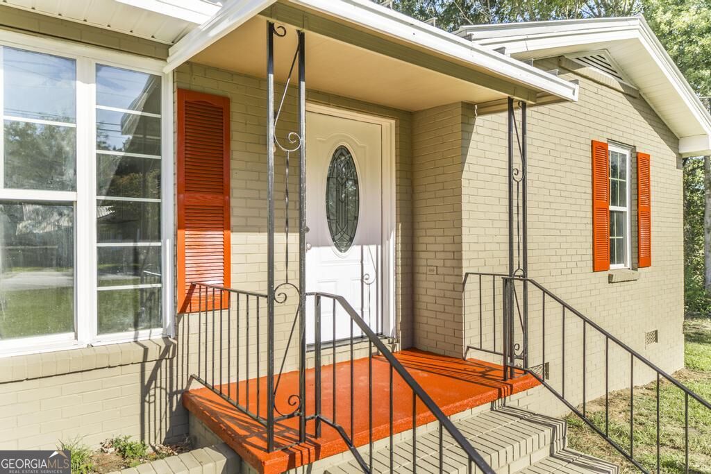 204 Thomas Street Property Photo 7