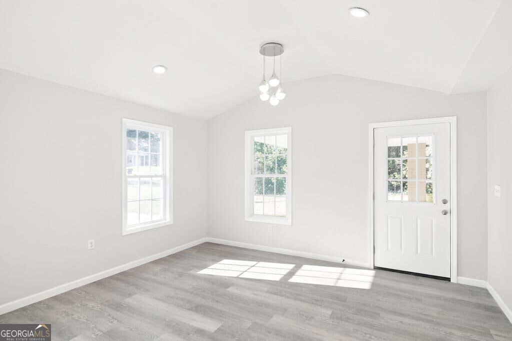 204 Thomas Street Property Photo 11