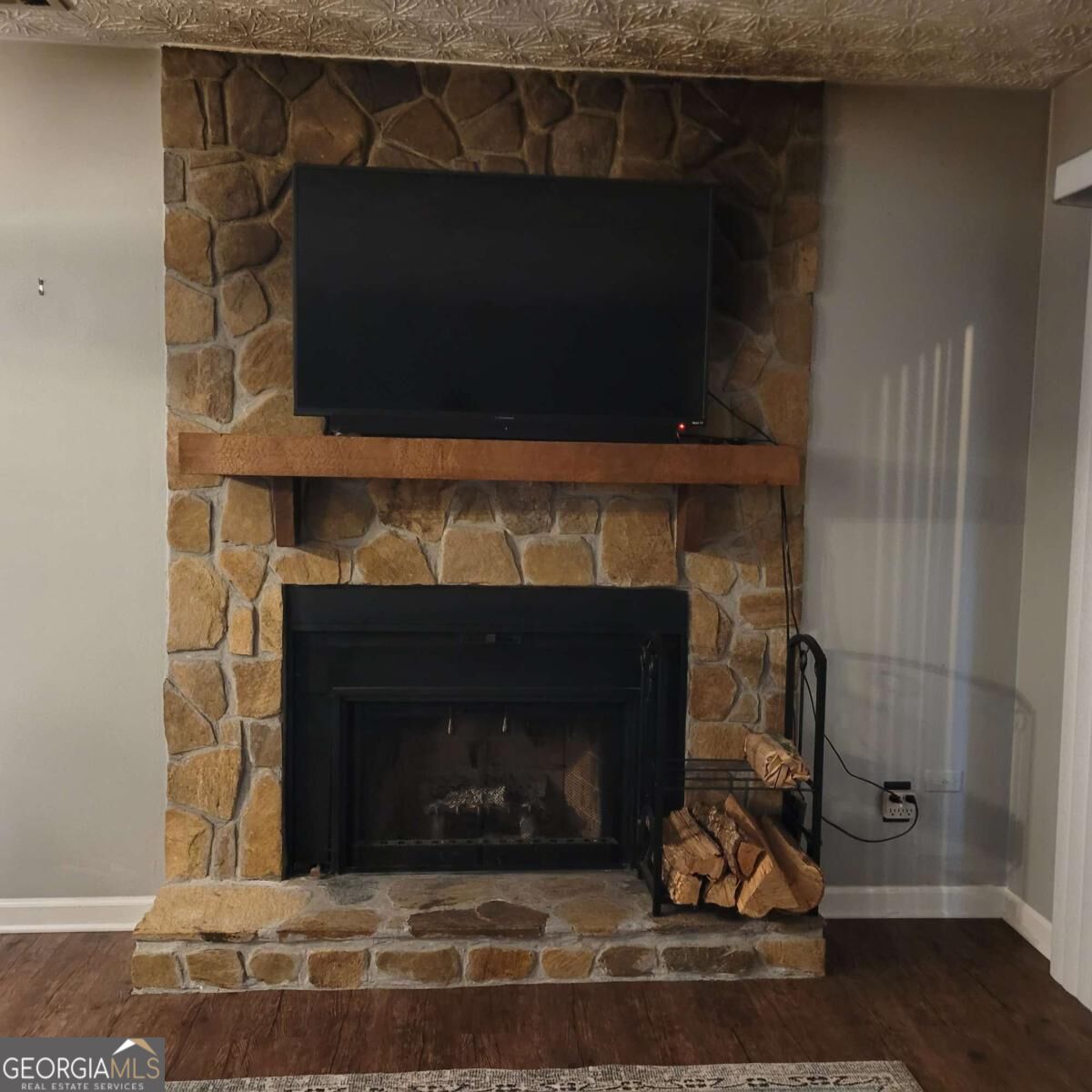 1202 Fairway Oaks Property Photo 13