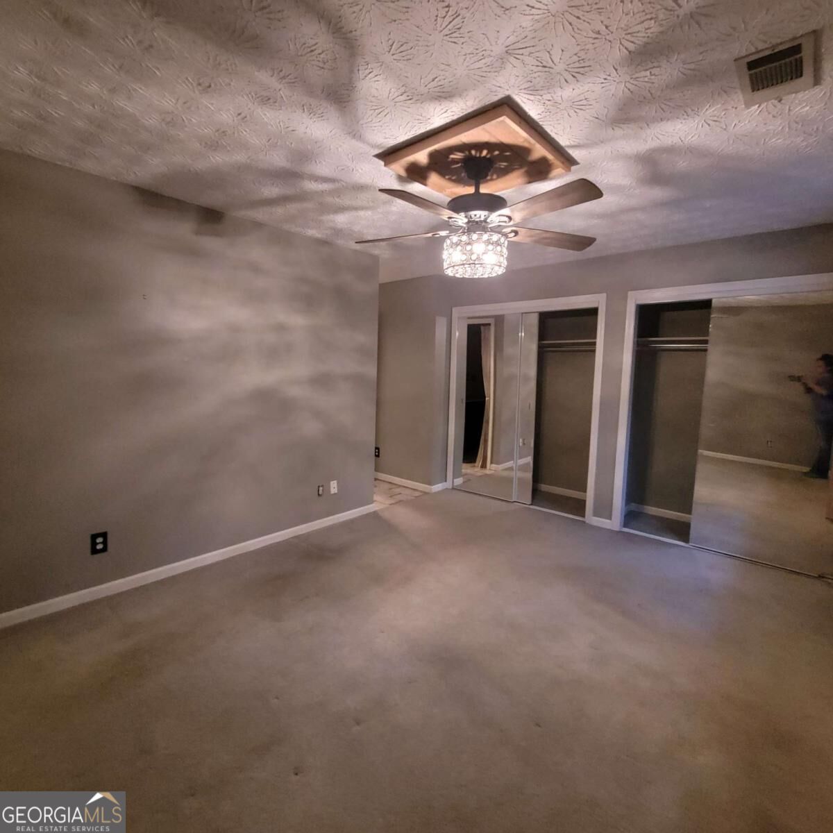 1202 Fairway Oaks Property Photo 20