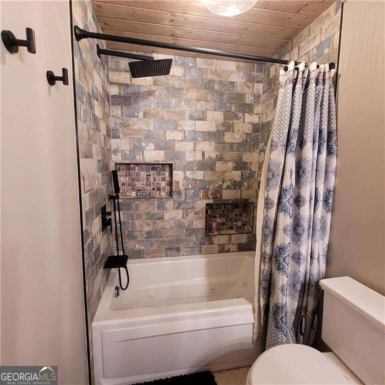 1202 Fairway Oaks Property Photo 27