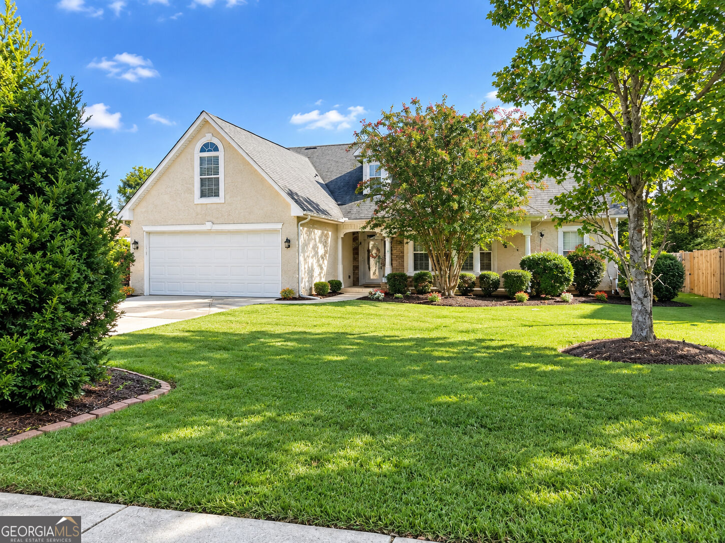 3044 Lincoln Log Way Property Photo 1