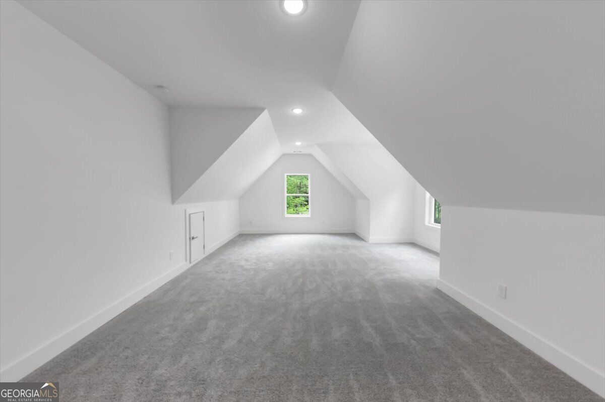 160 Rivers Edge Drive Property Photo 18