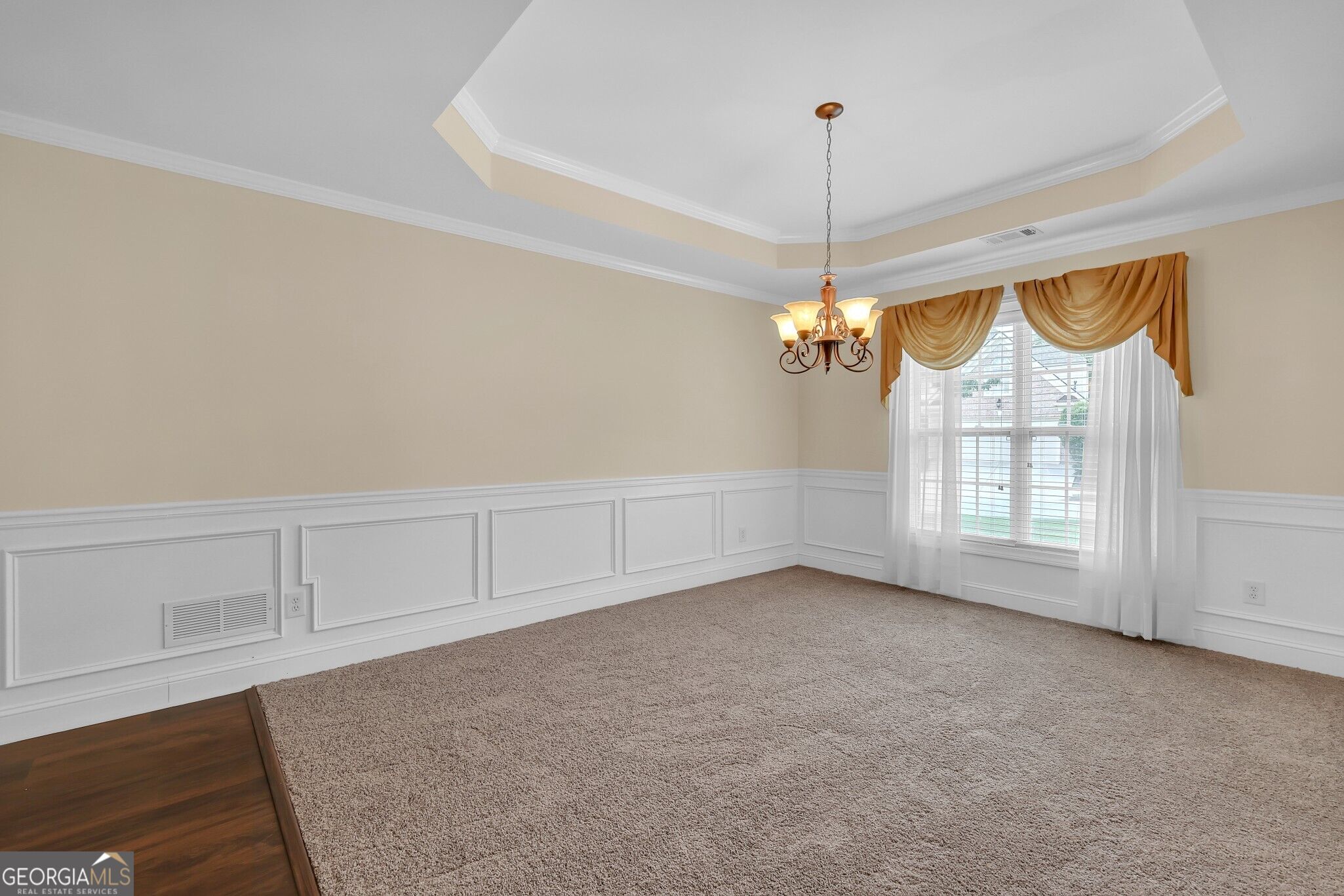 2055 Hickory Station Circle Property Photo 7