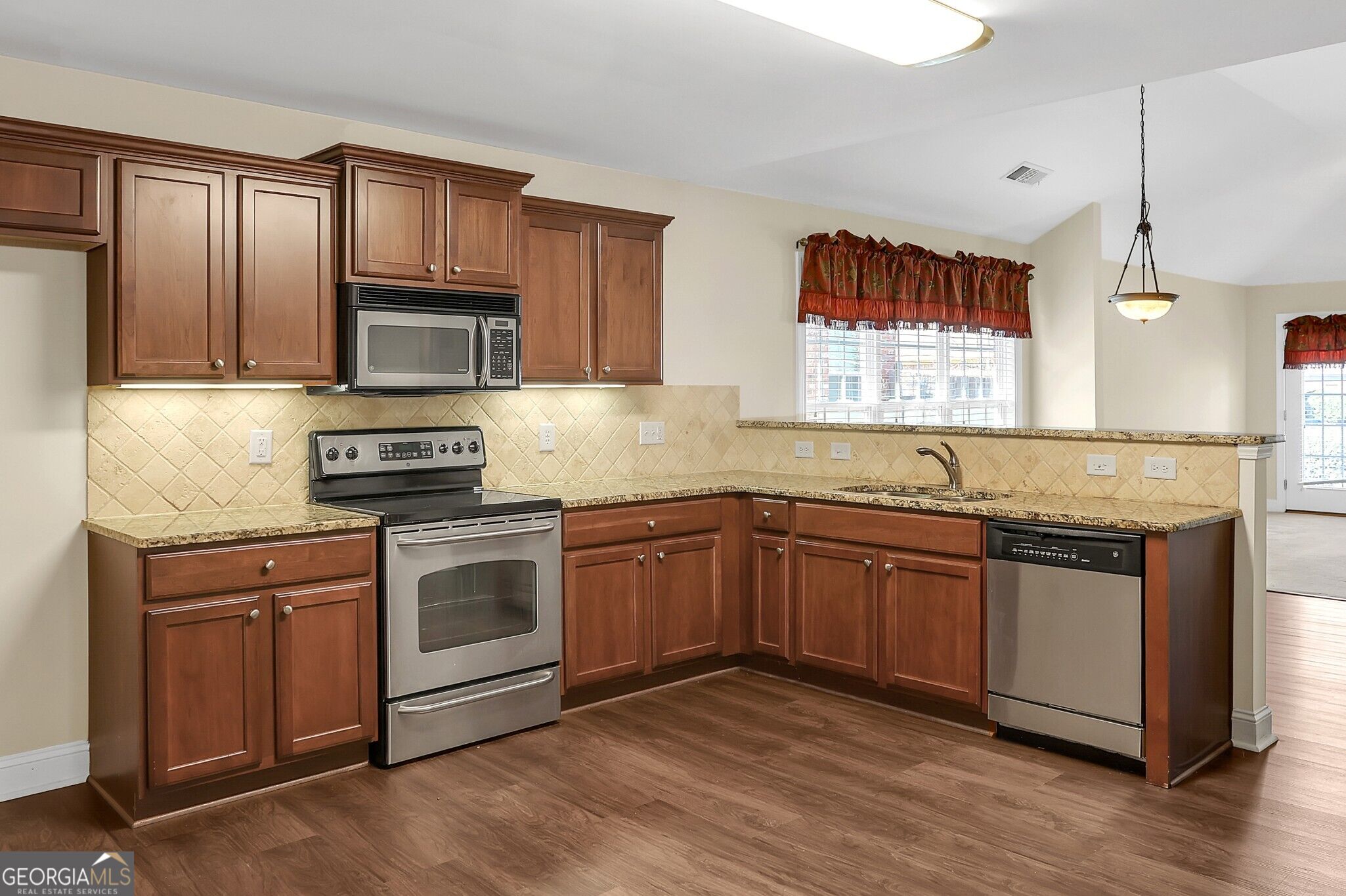 2055 Hickory Station Circle Property Photo 11