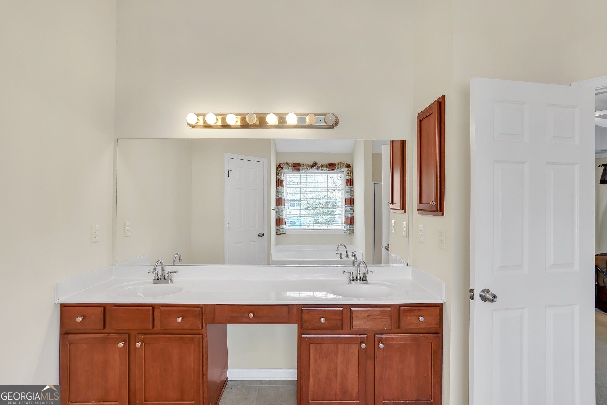 2055 Hickory Station Circle Property Photo 24