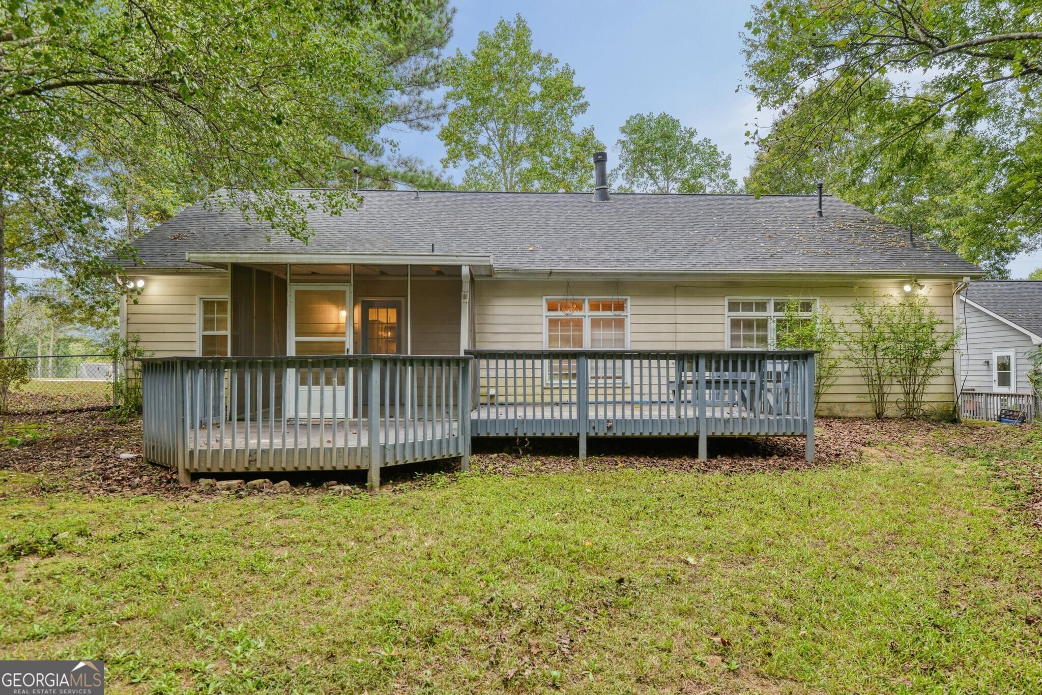 2880 Highpoint Road Property Photo 25
