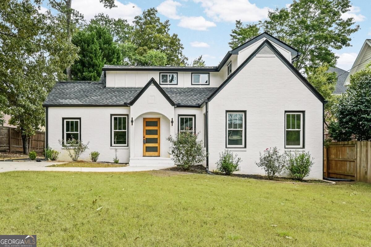 525 Medlock Road Property Photo 1