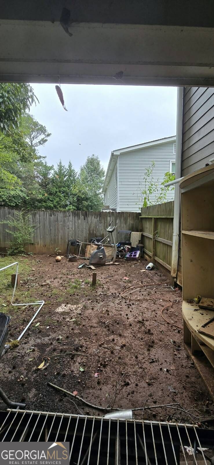 379 Hillridge Drive Property Photo 6