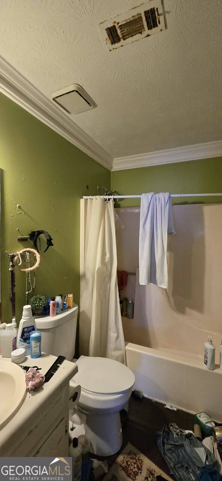 379 Hillridge Drive Property Photo 22