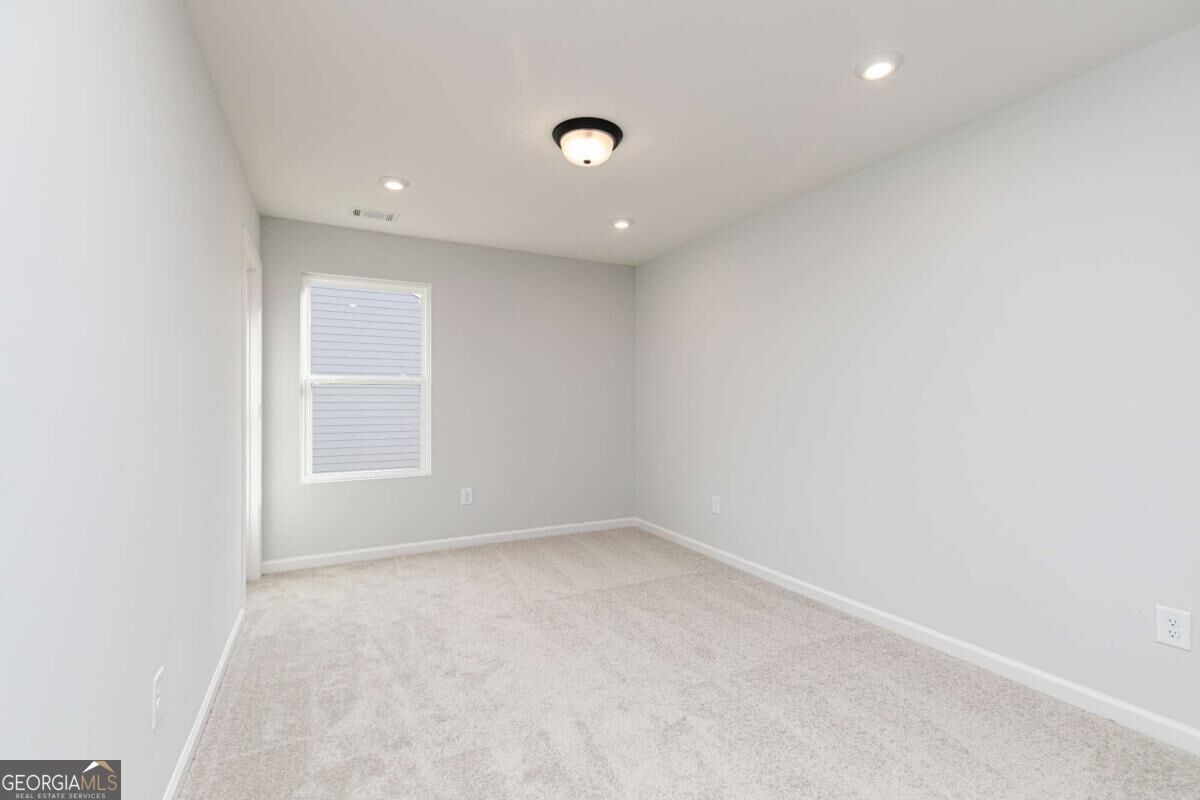 330 Jasmine Woods Drive Property Photo 34