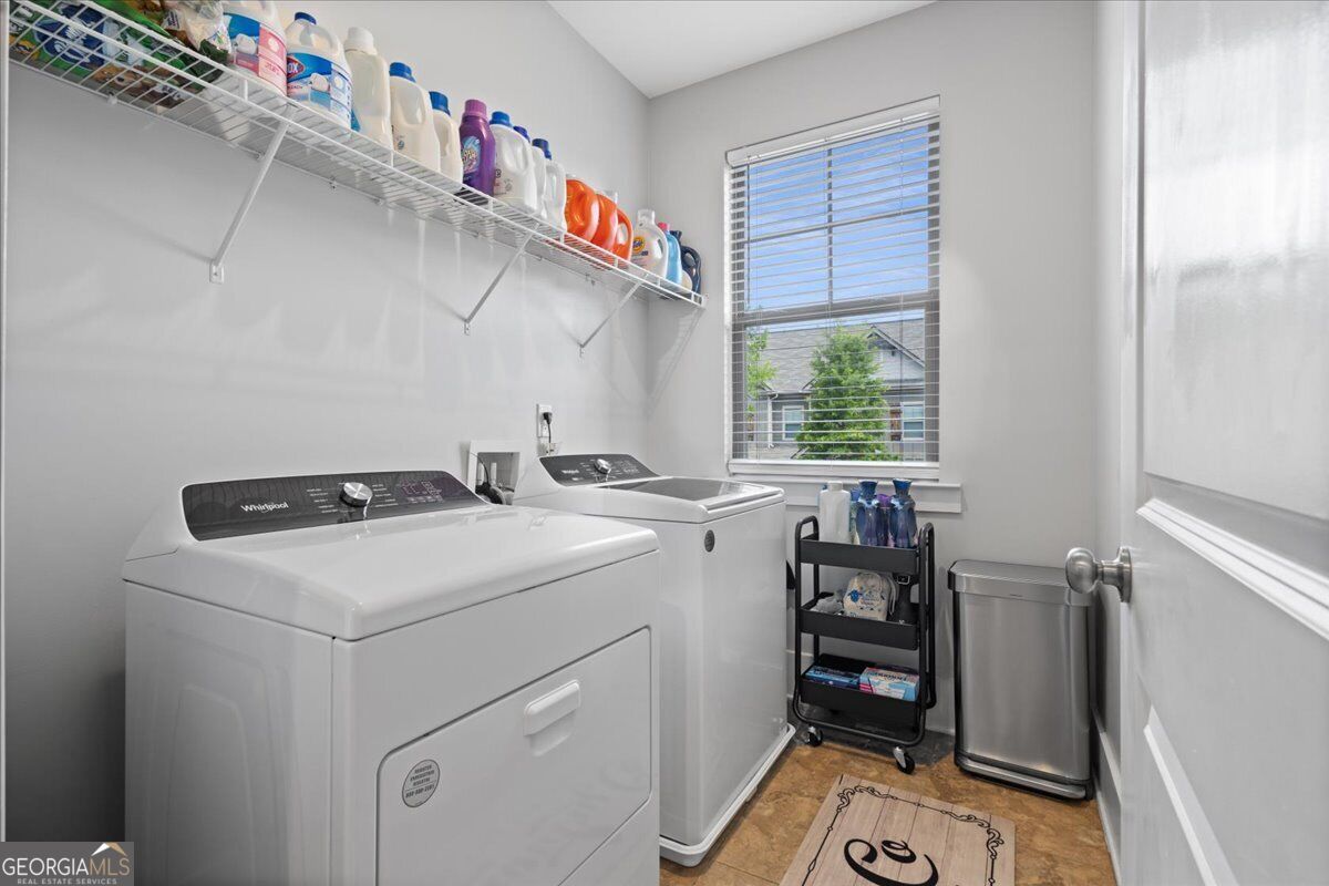 4009 Glendianne Way Property Photo 27