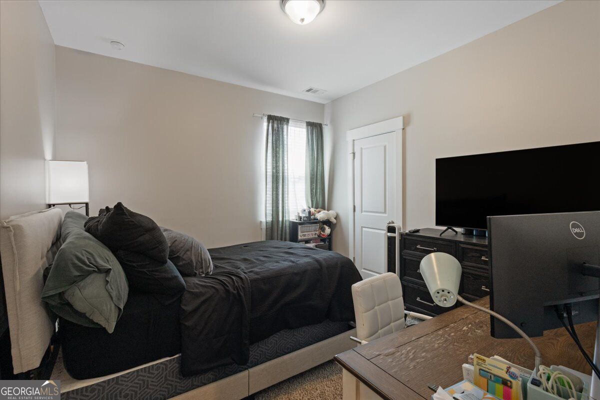 4009 Glendianne Way Property Photo 34