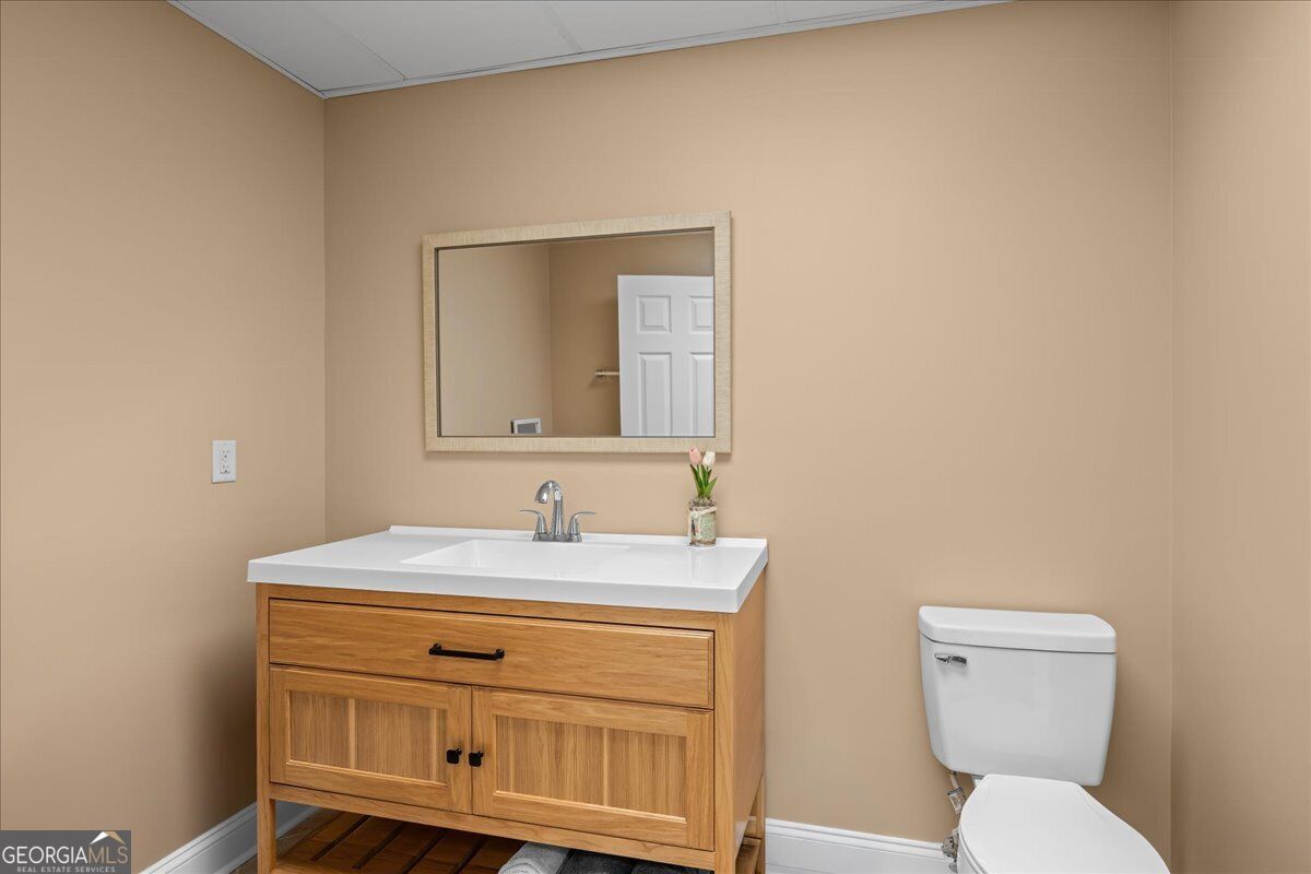 426 Handrops Lane Property Photo 44