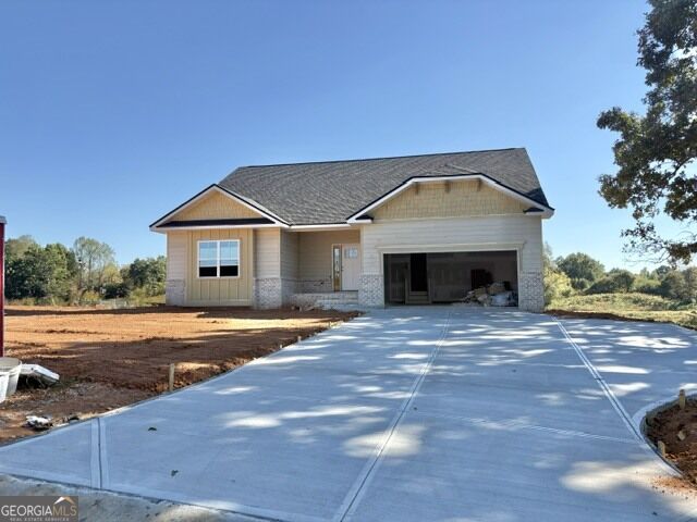 105 Goodness Court Property Photo 1