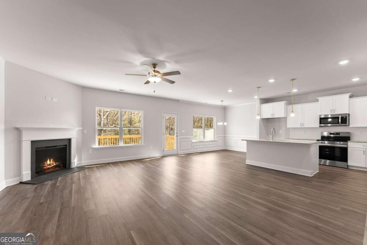 105 Goodness Court Property Photo 11