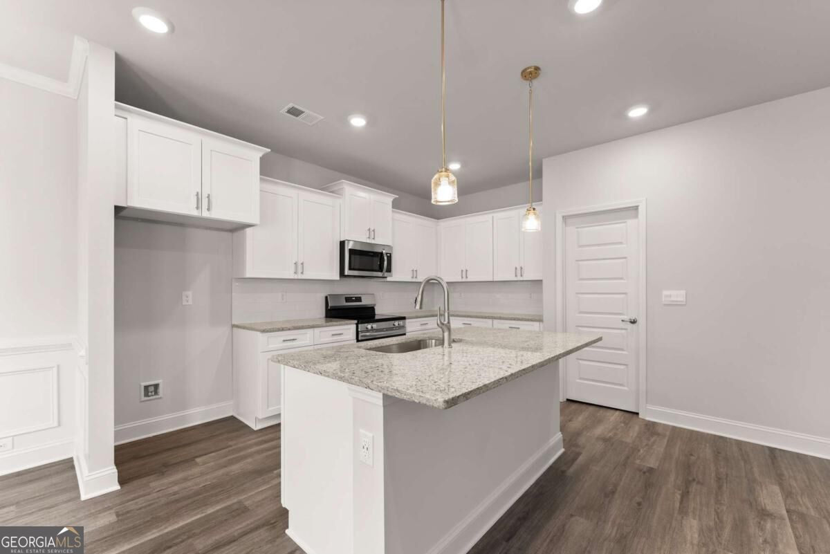 105 Goodness Court Property Photo 17
