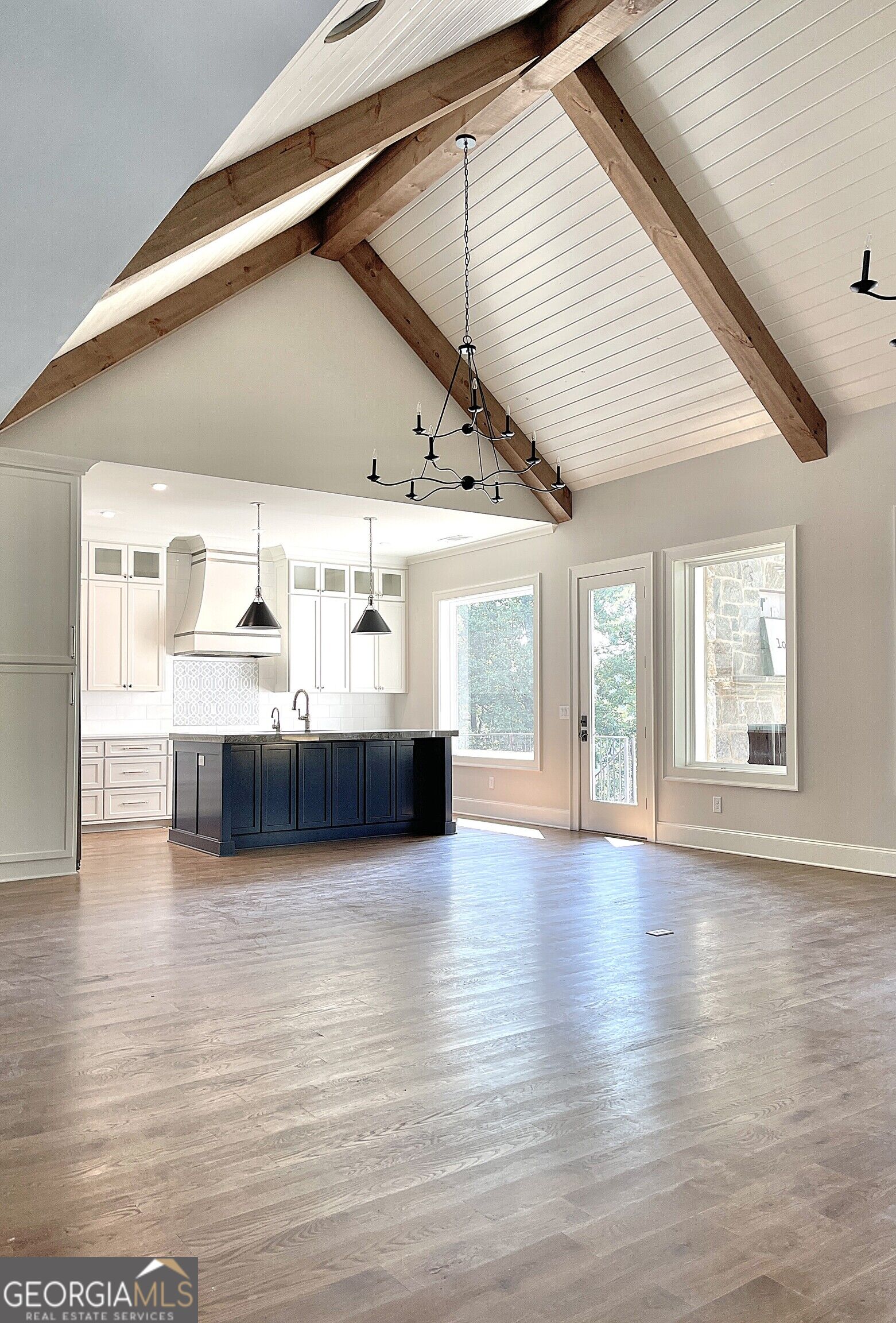 3524 Lake Ridge Property Photo 2