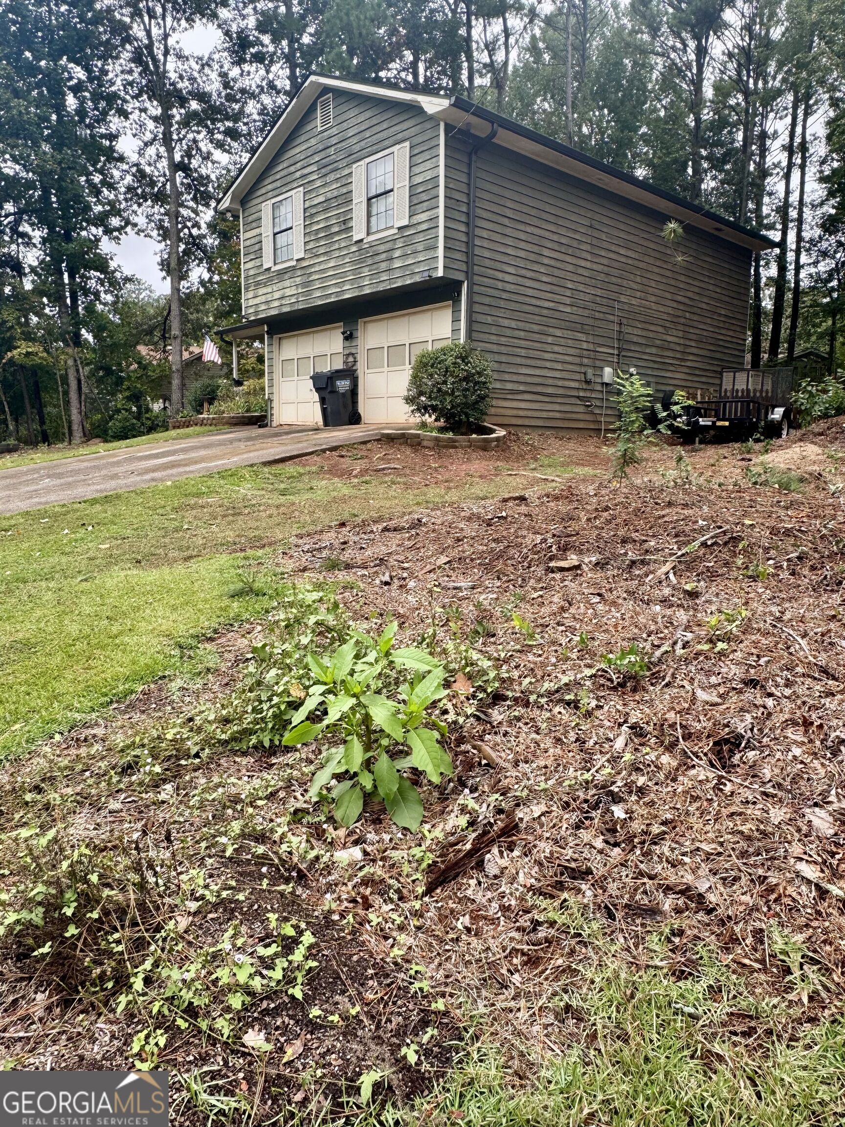 2754 Varlet Court Property Photo 5