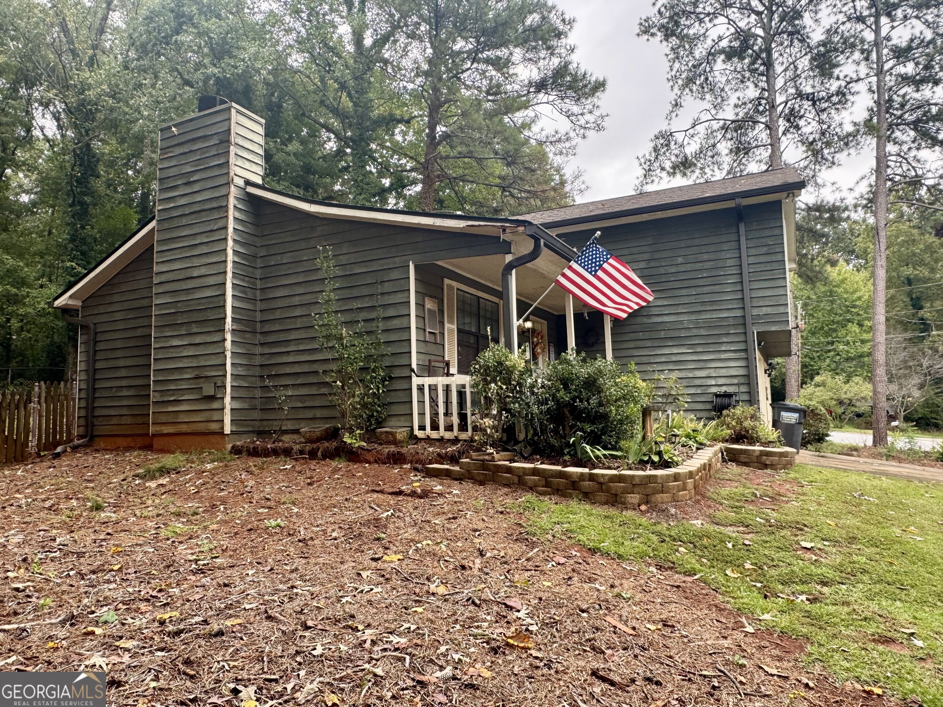 2754 Varlet Court Property Photo 6
