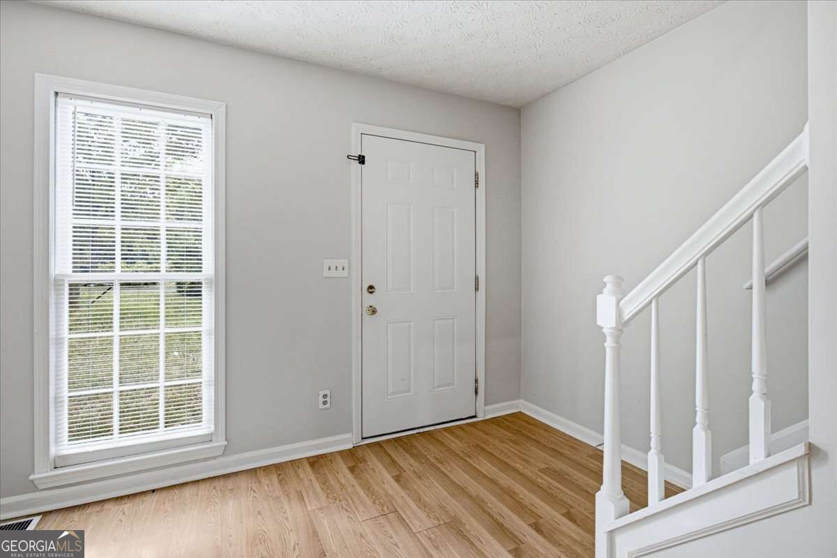 1337 Sweet Pine Drive Property Photo 3