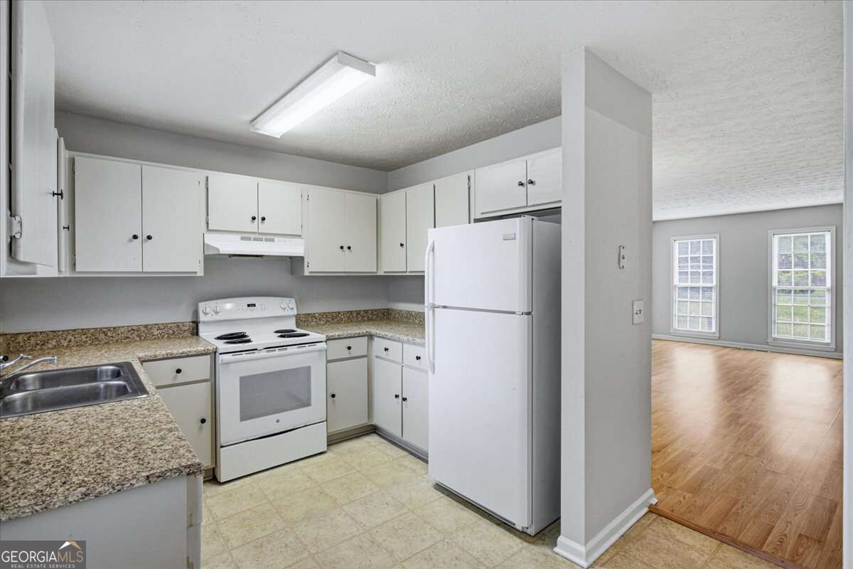 1337 Sweet Pine Drive Property Photo 9
