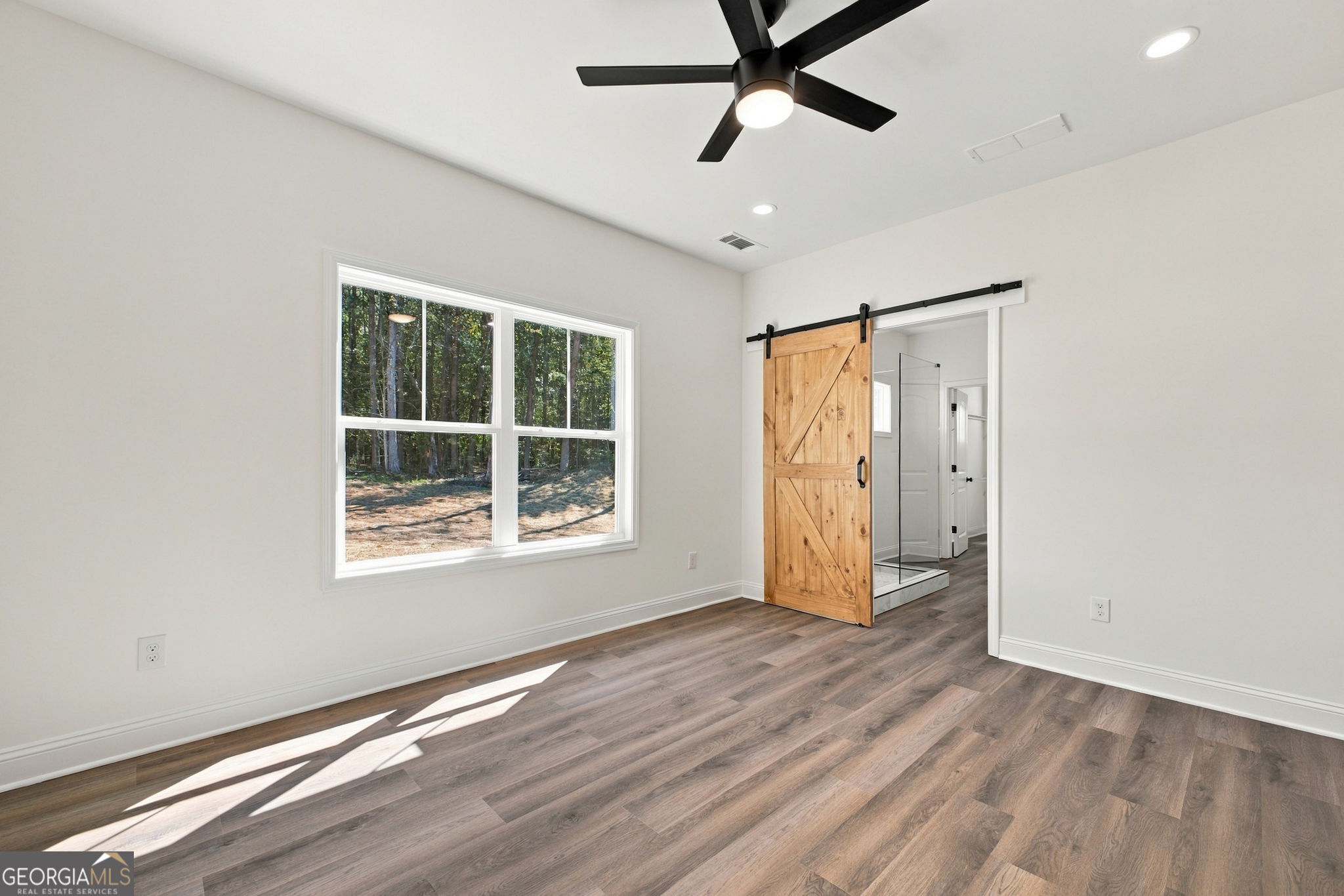 27 Pullman Property Photo 17