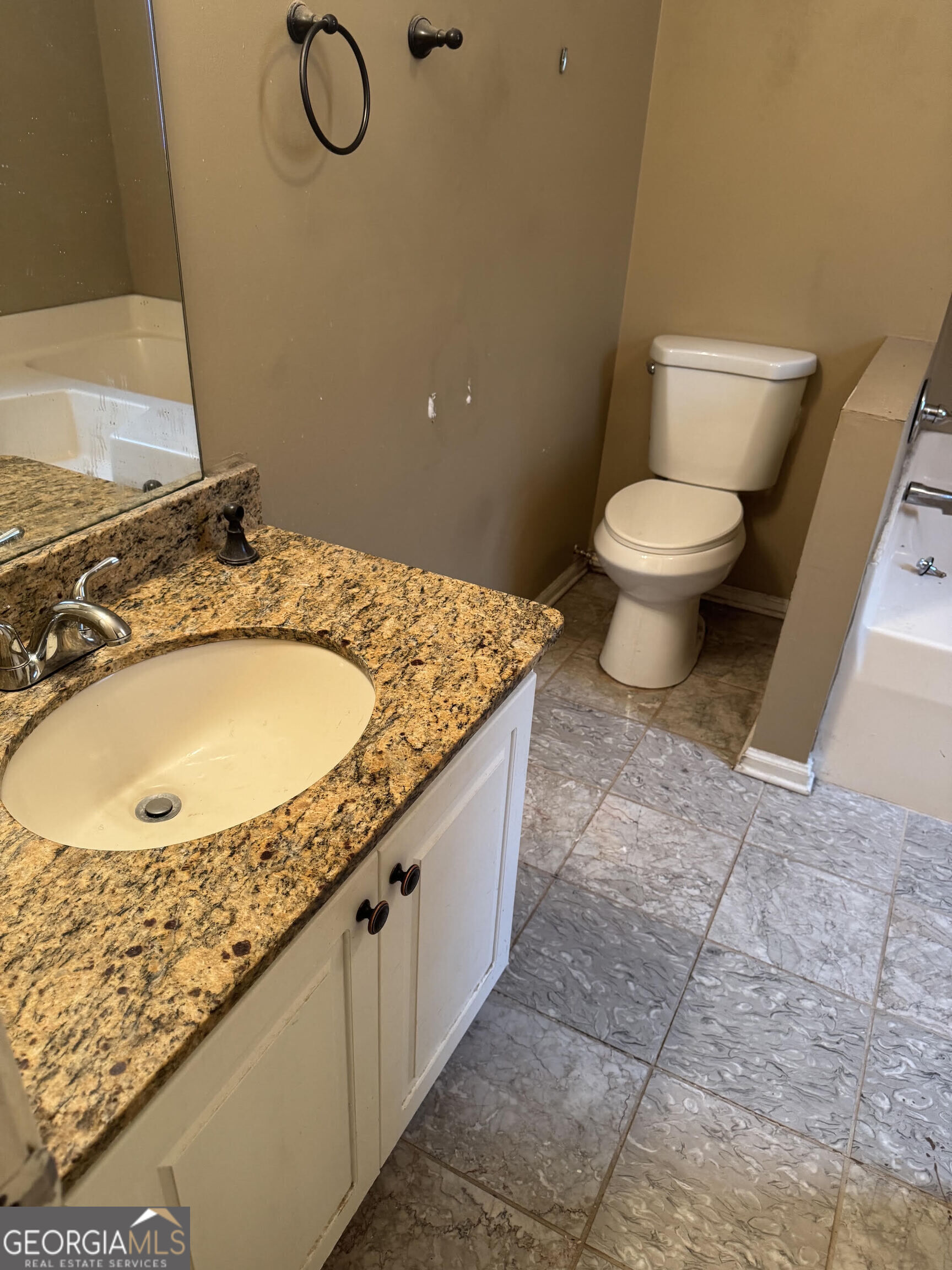 15 River North Court Property Photo 5