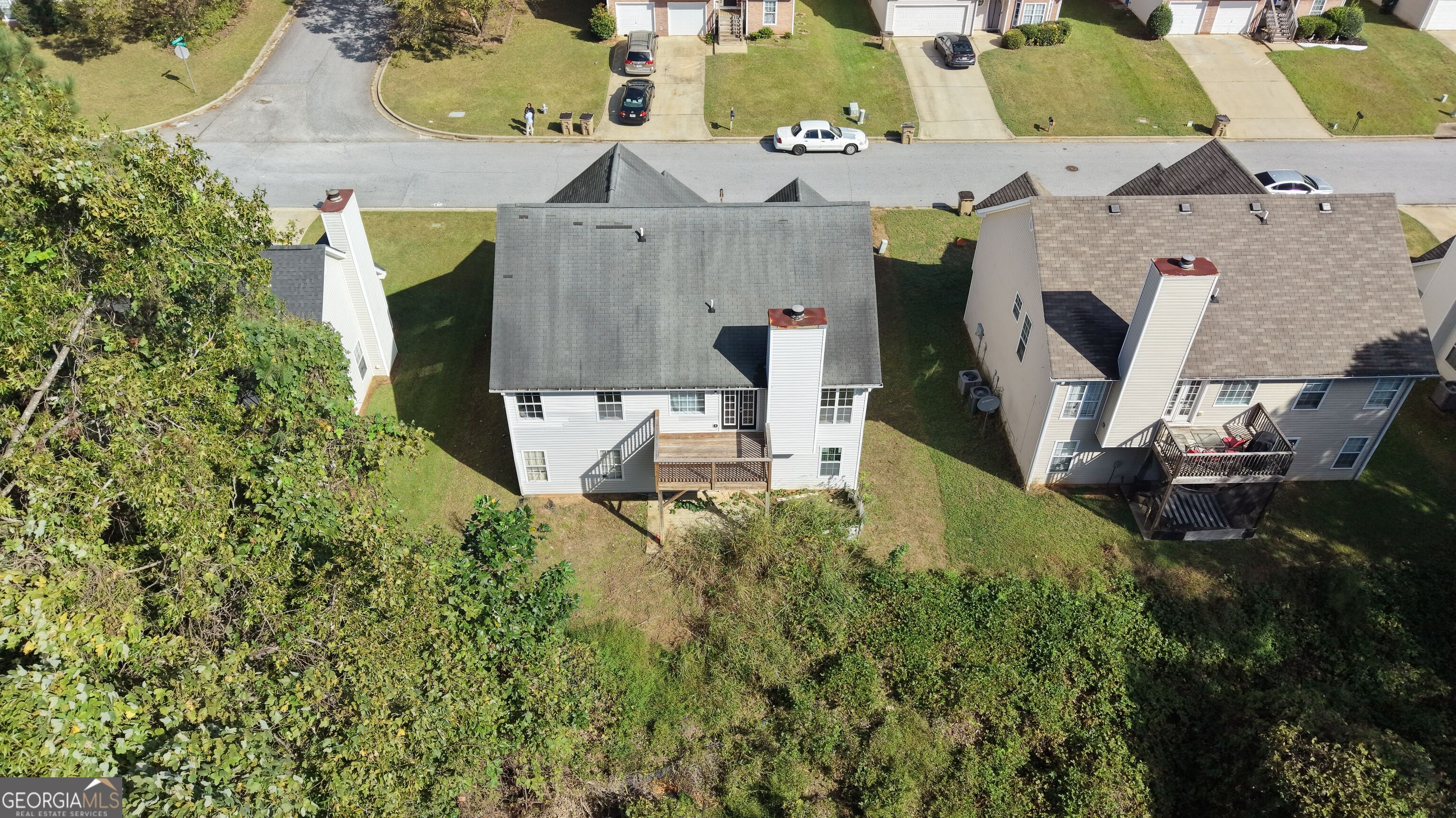 626 Sycamore Drive Property Photo 6