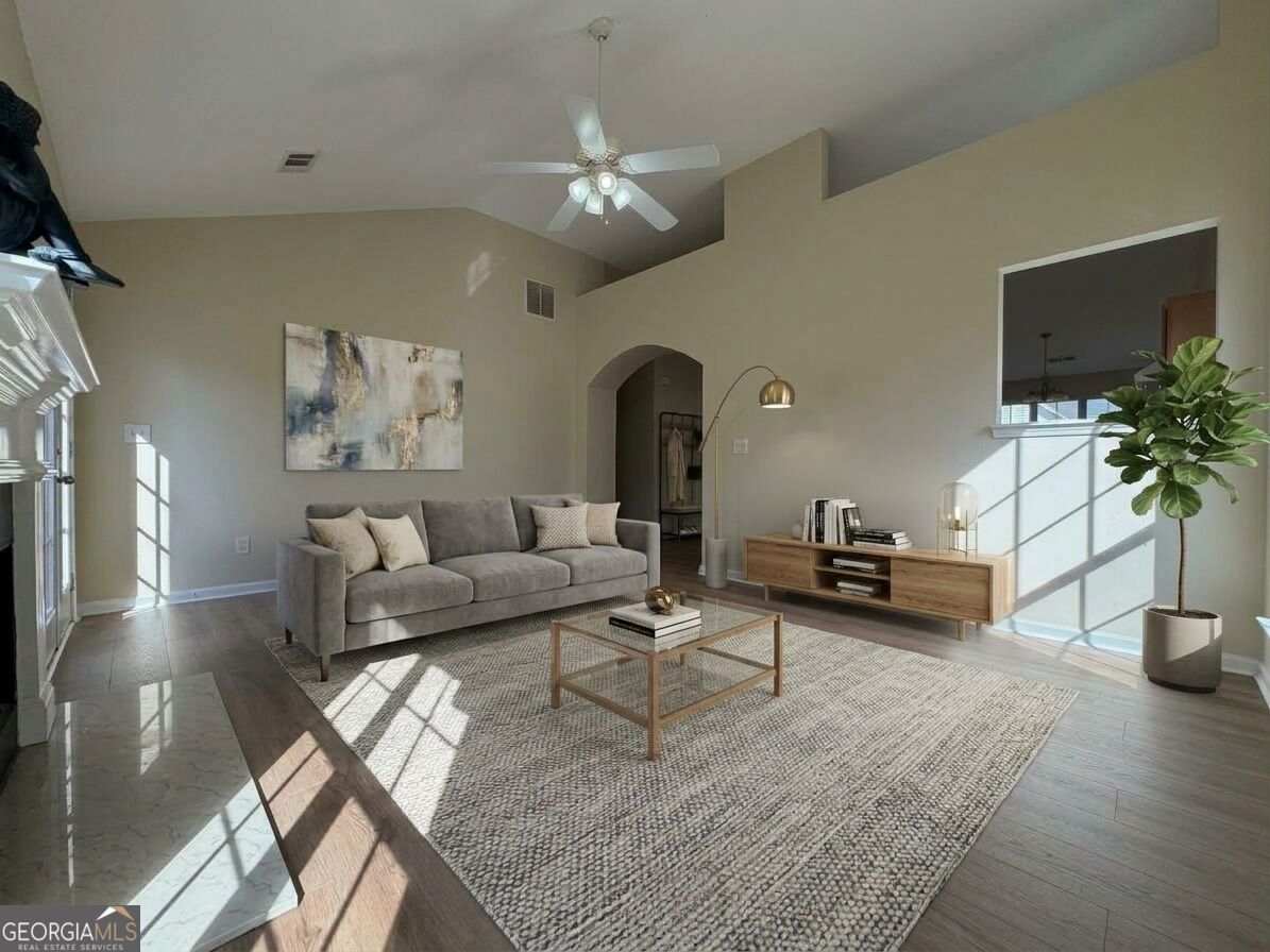 626 Sycamore Drive Property Photo 11