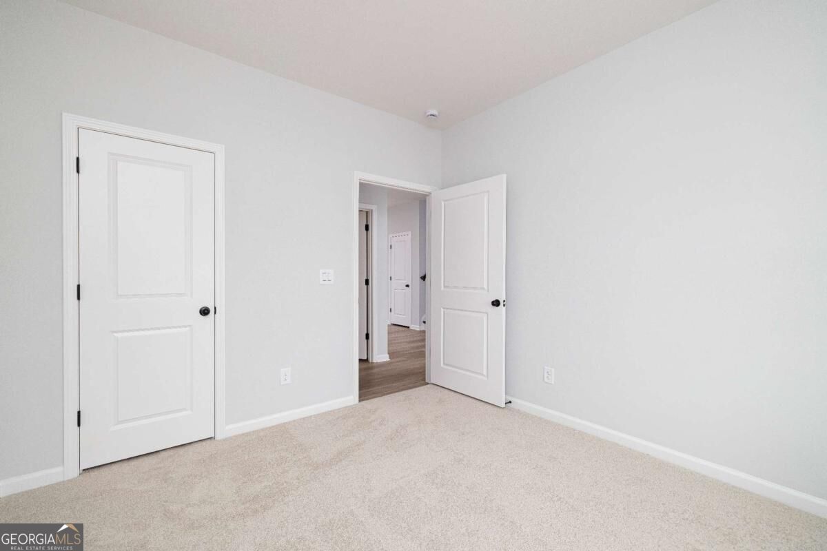 641 Jasmine Woods Drive Property Photo 9
